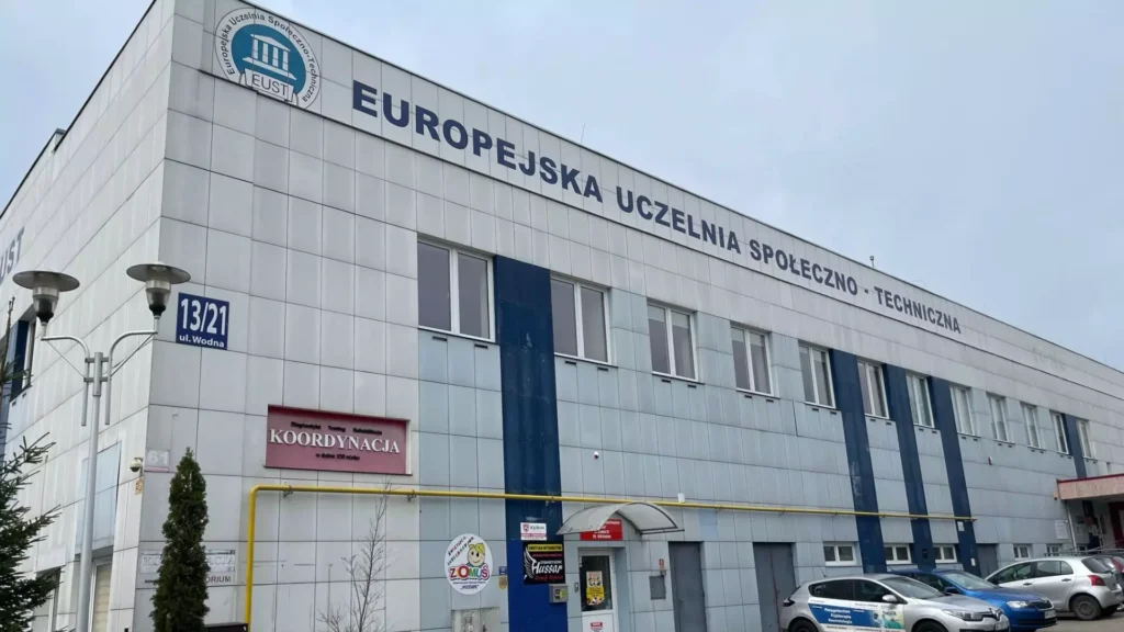 budynek uczelni